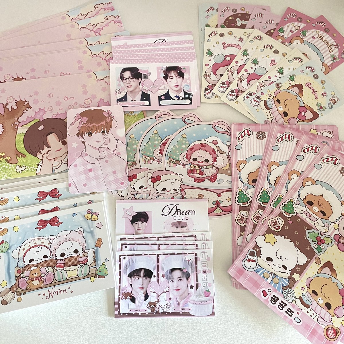 _noeyxfah's tweet photo. ♡ พรุ่งนี้ใครไปคอนมาเอาถุงจุ่ม giveaway กันได้นะคับ ☆🍒🍓

#SMTOWN_LIVE_BANGKOK 
#SMTOWNLIVE2025_26_BANGKOK https://t.co/t8CPa9aNbY