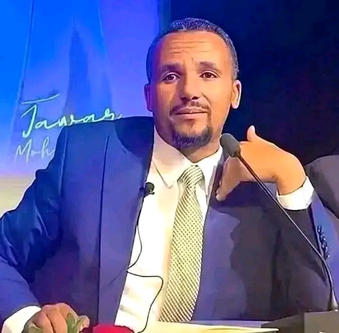 BoleMereja's tweet photo. Jawar Vs Getachew  !
#Ethiopia :- እንደ ሀሳብ ሁለቱን ፖለቲከኞች በአንድ መድረክ ላይ የሚያወያይ እና ህዝቡንም የሚገላግል ጋዜጠኛ ያስፈልጋል።
#BoleMereja https://t.co/4PDJi2LRsS