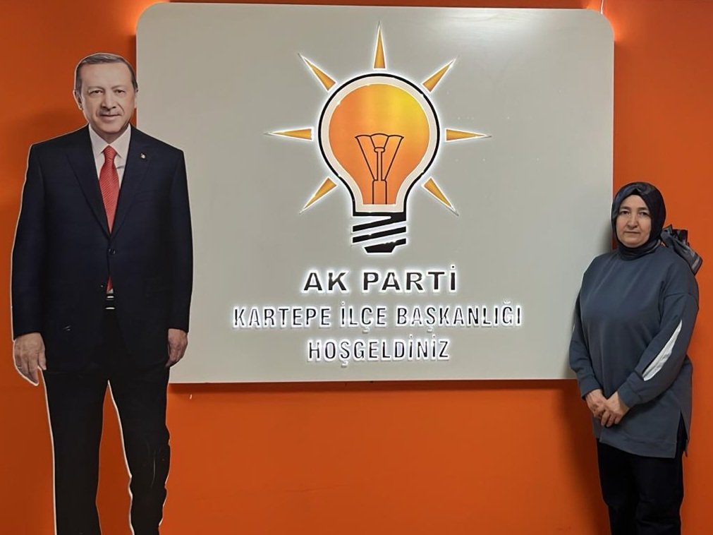 📍AK Parti Kartepe İlçe Başkanlığı

İlçe Teşkilatımızda bugün,
Nöbetçi İlçe Yöneticimiz,

Sn. Özgül TETİKER

✏️ Soru, görüş ve önerileriniz için 10.00 / 18.00 saatleri arasında 0262 373 66 19 arayabilir veya İlçe binamızı ziyaret edebilirsiniz.

#kaRTEpeiçinakparti