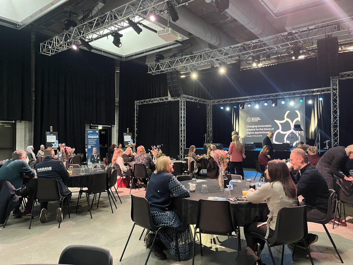 Degree Apprenticeships at Manchester Met tweet media