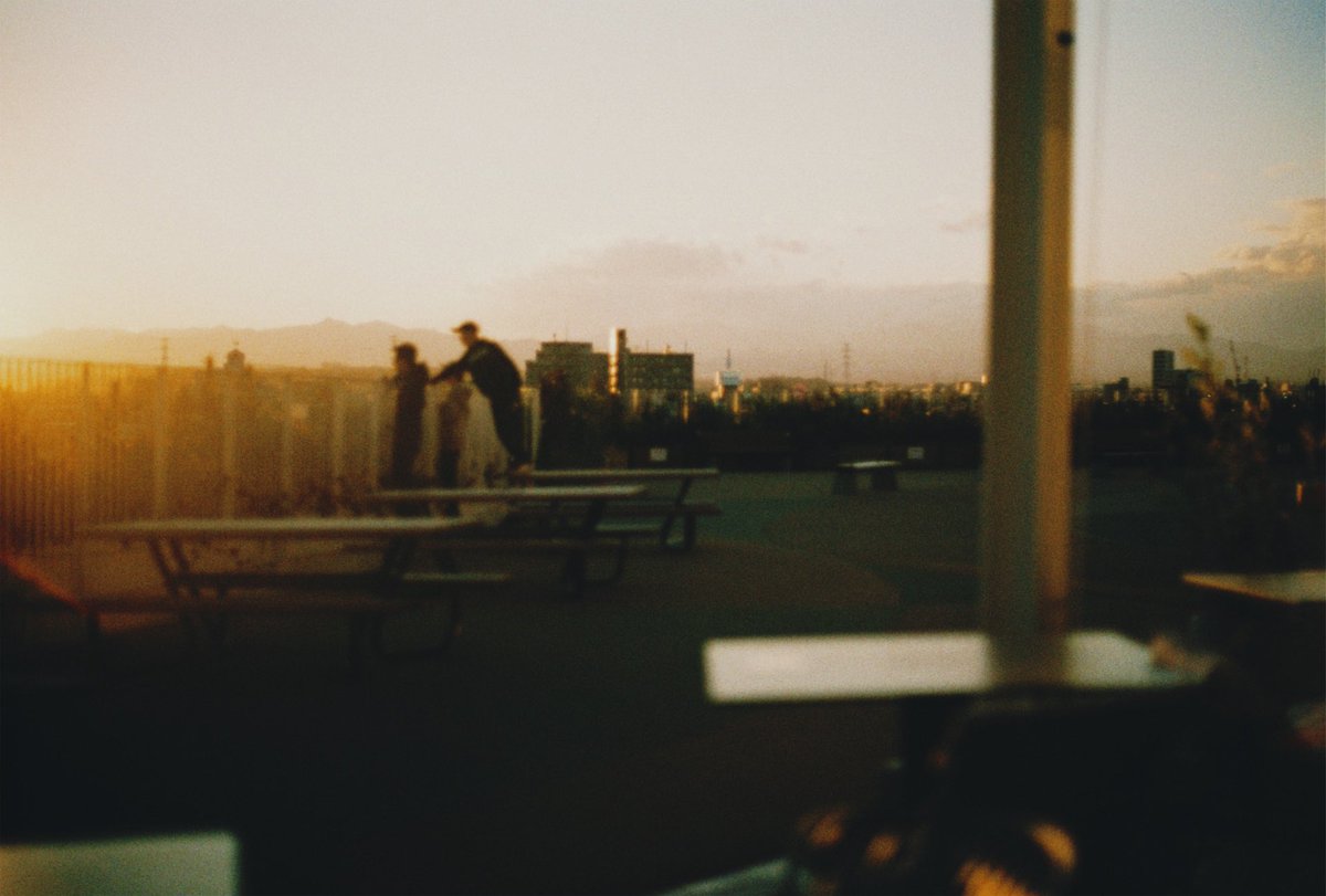 MitsuruMan_'s tweet photo. いつかの夕暮れ
#pentaxsp #フィルム写真 #カメラ好きな人と繋がりたい #ファインダー越しの私の世界 #その瞬間に物語を #何気ない瞬間を残したい https://t.co/5mFyDqwQSl