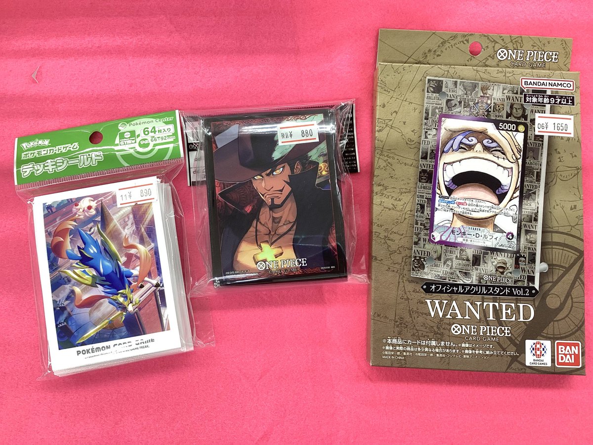 📢再入荷のお知らせ📢 ワンピース、ポケモンのキャラクタースリーブ