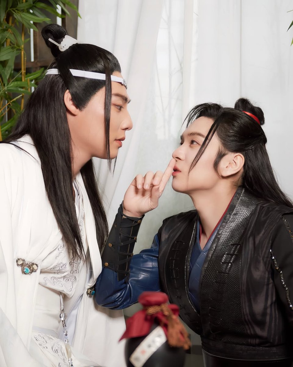 cuankirebus's tweet photo. they are so fuckin gorgeous

#SailubPon #สายลับภณ
#SpySailub #PonThanapon https://t.co/ssm7zlOBVG