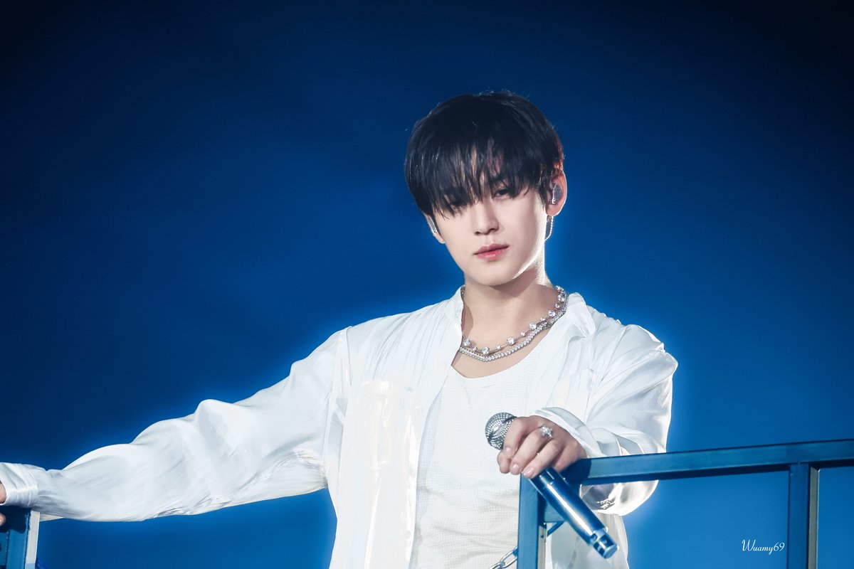 260213 CxM DOUBLE UP in BUSAN

Angel in trauma

#민규 #MINGYU #ミンギュ
#세븐틴 #SEVENTEEN