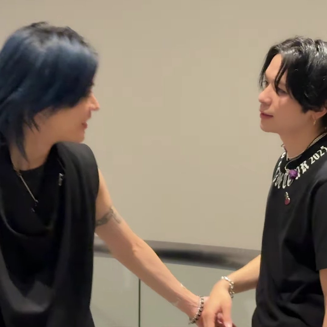 นิดนึงเหอะว่ะ