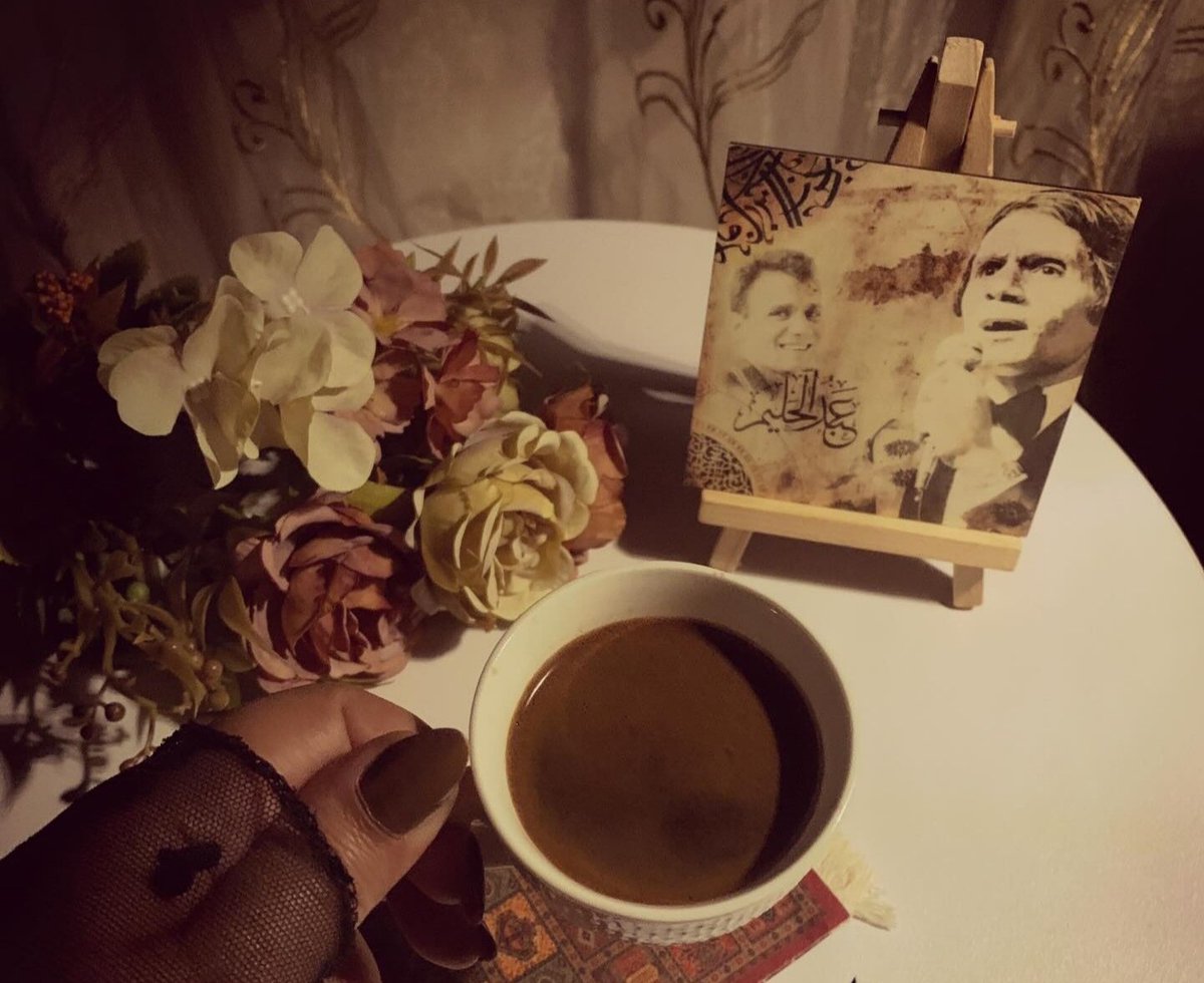 *･｡
      *.｡

"تعال لنطوي معاً_ اعوام عُمري الجرداء _
    التي لم تعي للشعور معنى..! ♥

   *･｡
      *.｡