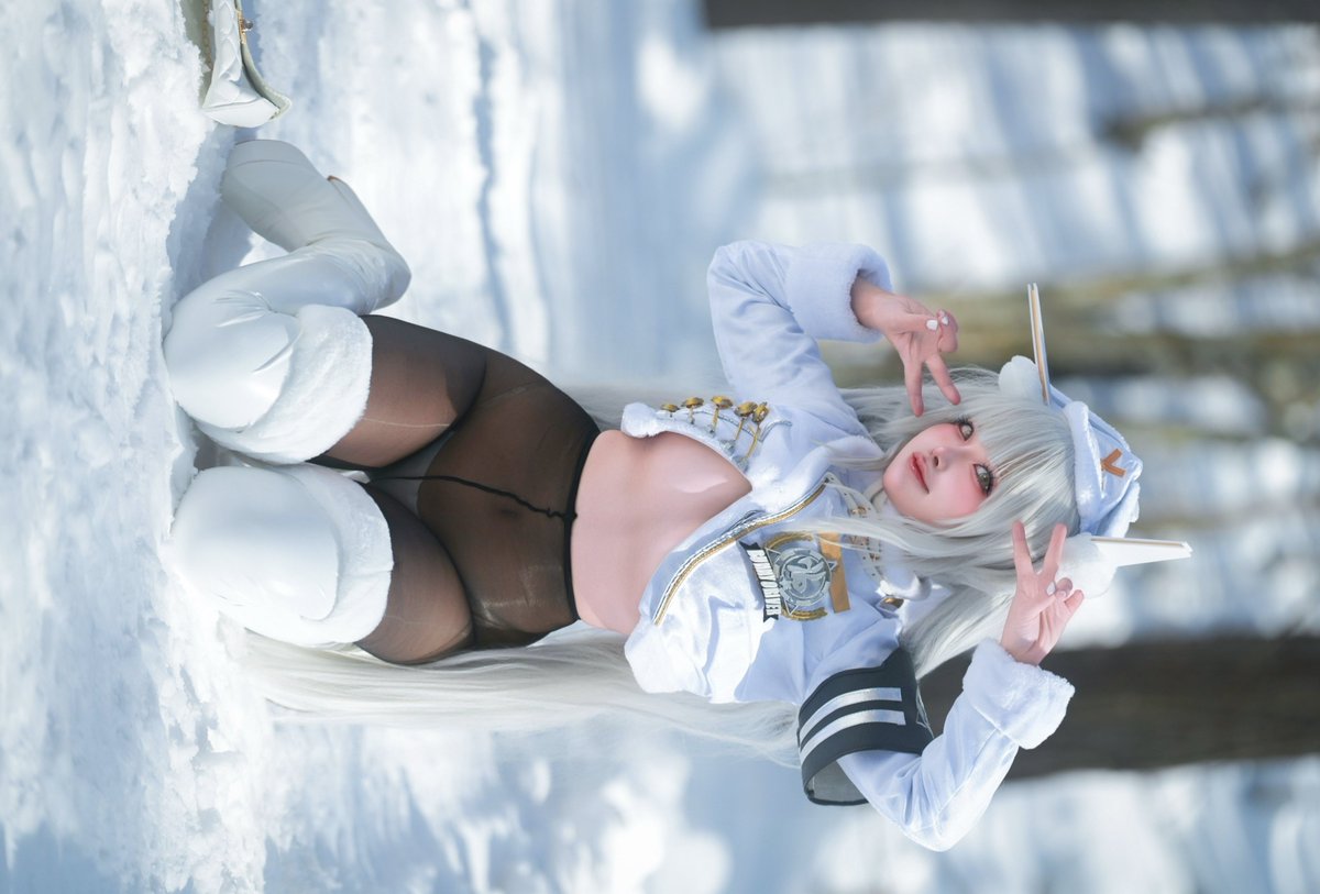 [cosplay]
🤍🐇

勝利の女神:NIKKE  /  ブラン
　--- フォーチュンエクスプレス ---

Photo <a href="/momme12/">こぼう</a> 
#NIKKE  #NIKKEcosplay