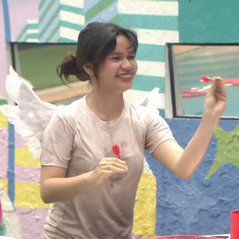 my pretty angel for breeze sponsor task! thank you for getting ashley to promote your brand, <a href="/BreezePh/">BreezePh</a>.

ASHRAVE FRIDhie LULUBOG
#AshleyInTheSpotlight