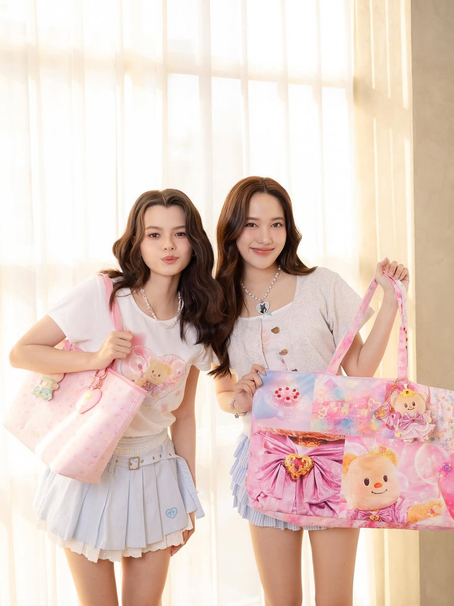 น่ารักไปหมดเลยยยยยย🤍🩷

#FreenBecky #ฟรีนเบค
#srchafreen #beckysangels 
#butterbear