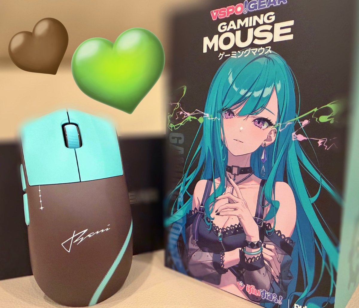 マウスもらった！！箱かっこよ🥳