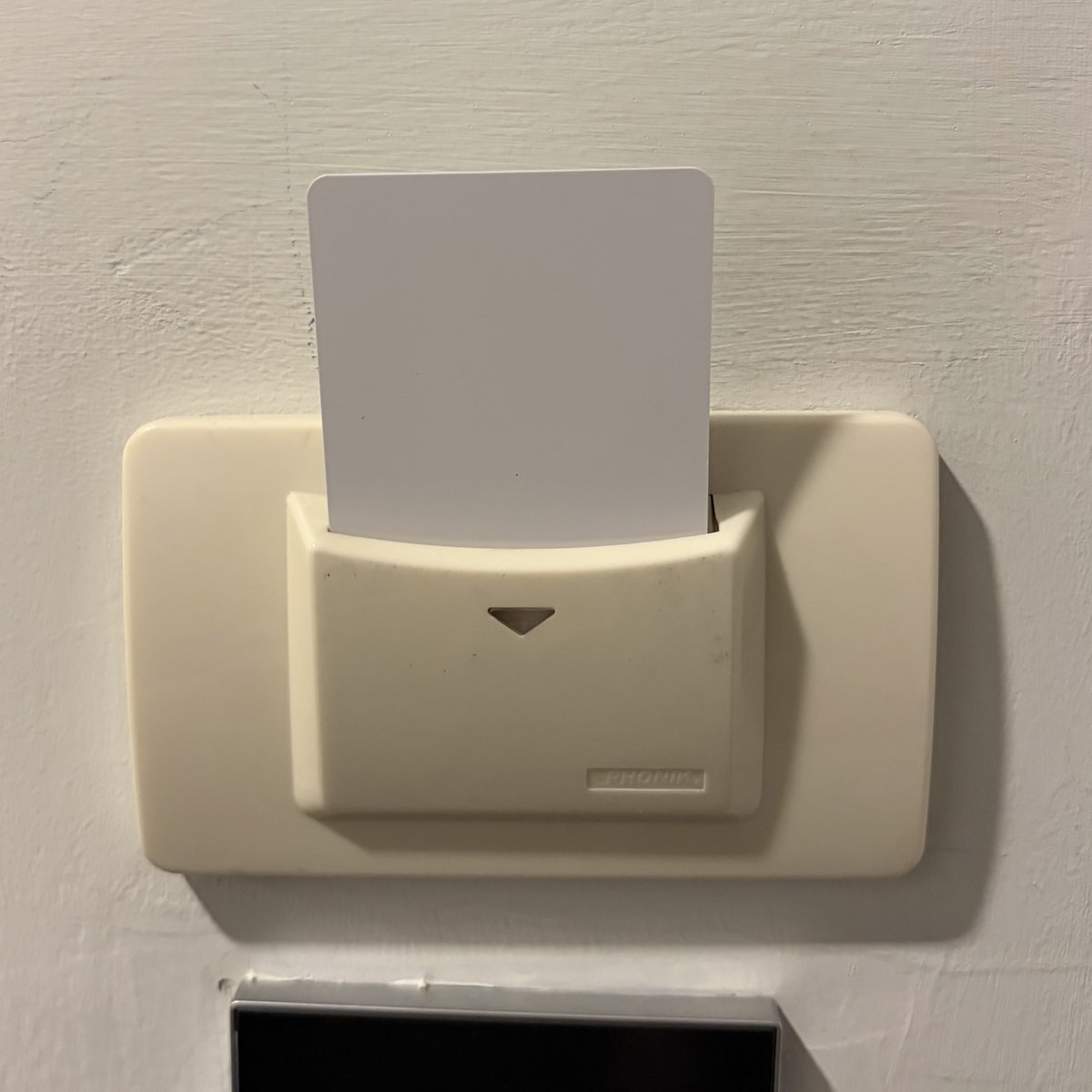 Frey轰轰 tweet media