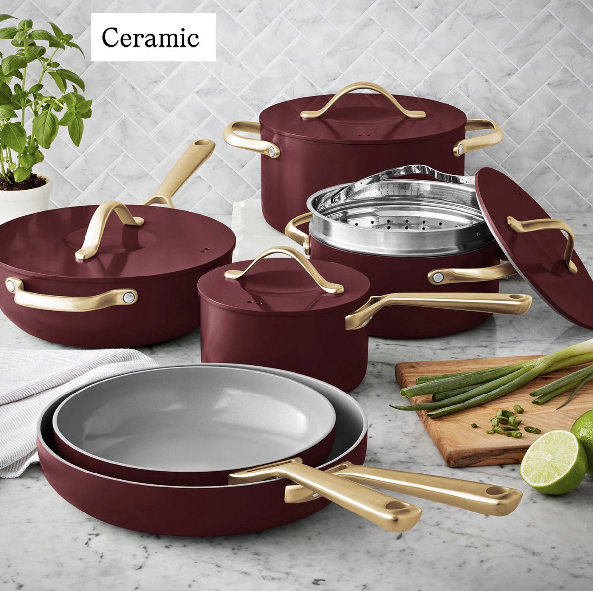 Tspiceskitchen's tweet photo. For everyone asking for pictures of what the top 3 cookware types to invest in are 

this is it 👇

Skip the nonstick &amp;  granite pot sets. 

They peel quickly &amp; can be harmful to your health. 

If you’re spending money on cookware this year, invest wisely! https://t.co/cMPr8I5CRg