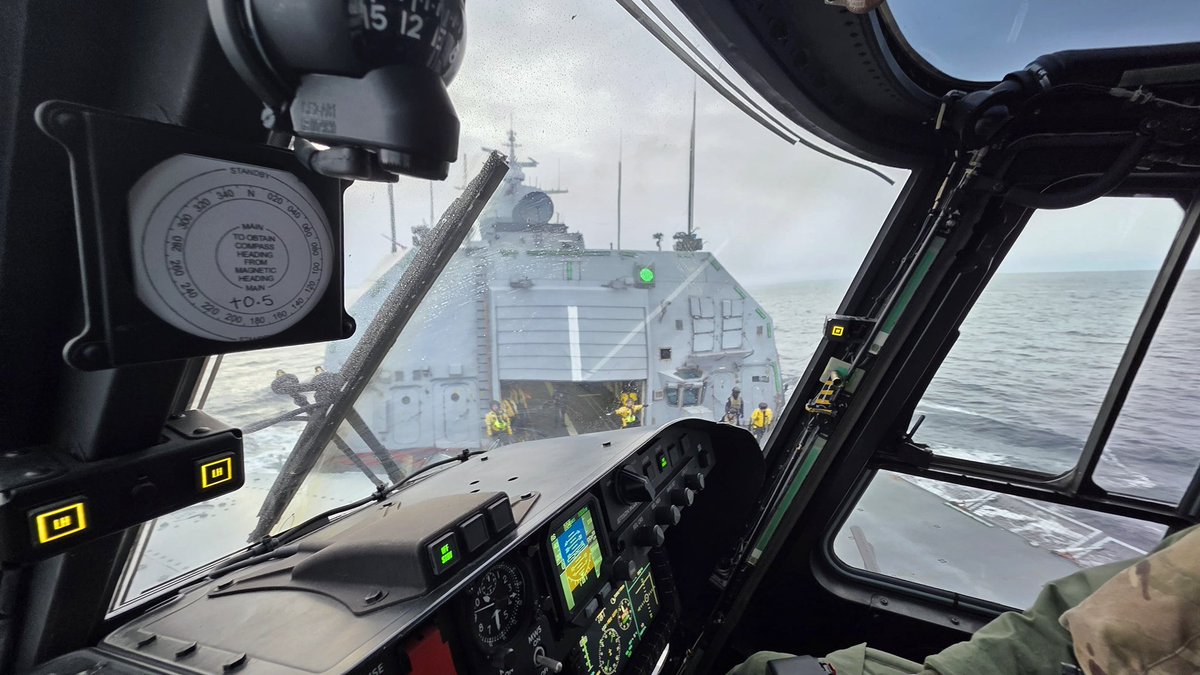 815 Naval Air Squadron tweet media