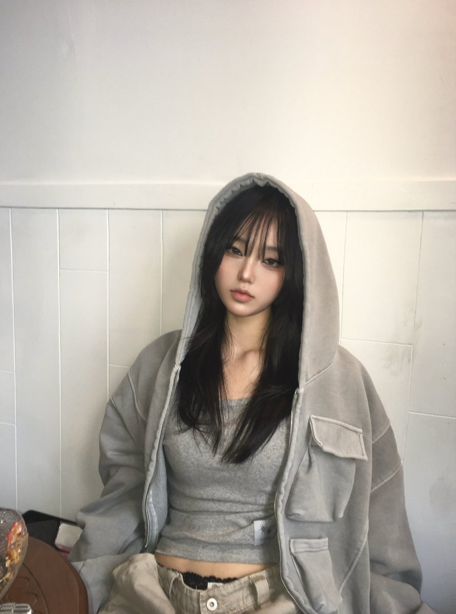 Dusdkoo's tweet photo. 레이스 새깅 너무 좋음 https://t.co/auUhP2loEx