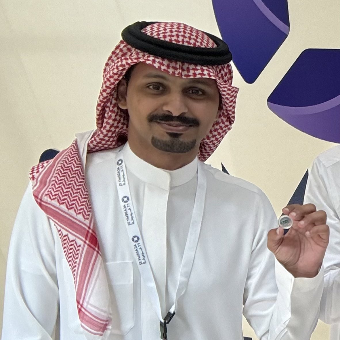 MjeedM1's tweet image. الخميس أتممت البرنامج التدريبي الاحترافي:(التصنيع المتقدم لتقنيات أشباه الموصلات) لتصنيع الرقائق الالكترونية في مدينة الملك عبدالعزيز للعلوم والتقنية @KACST , بالتعاون مع شركة آلات @alat_tech , مقدم من البرنامج السعودي لأشباه الموصلات 🇸🇦 #SSP , عبر @Academy32SA الحمدلله نفخر…