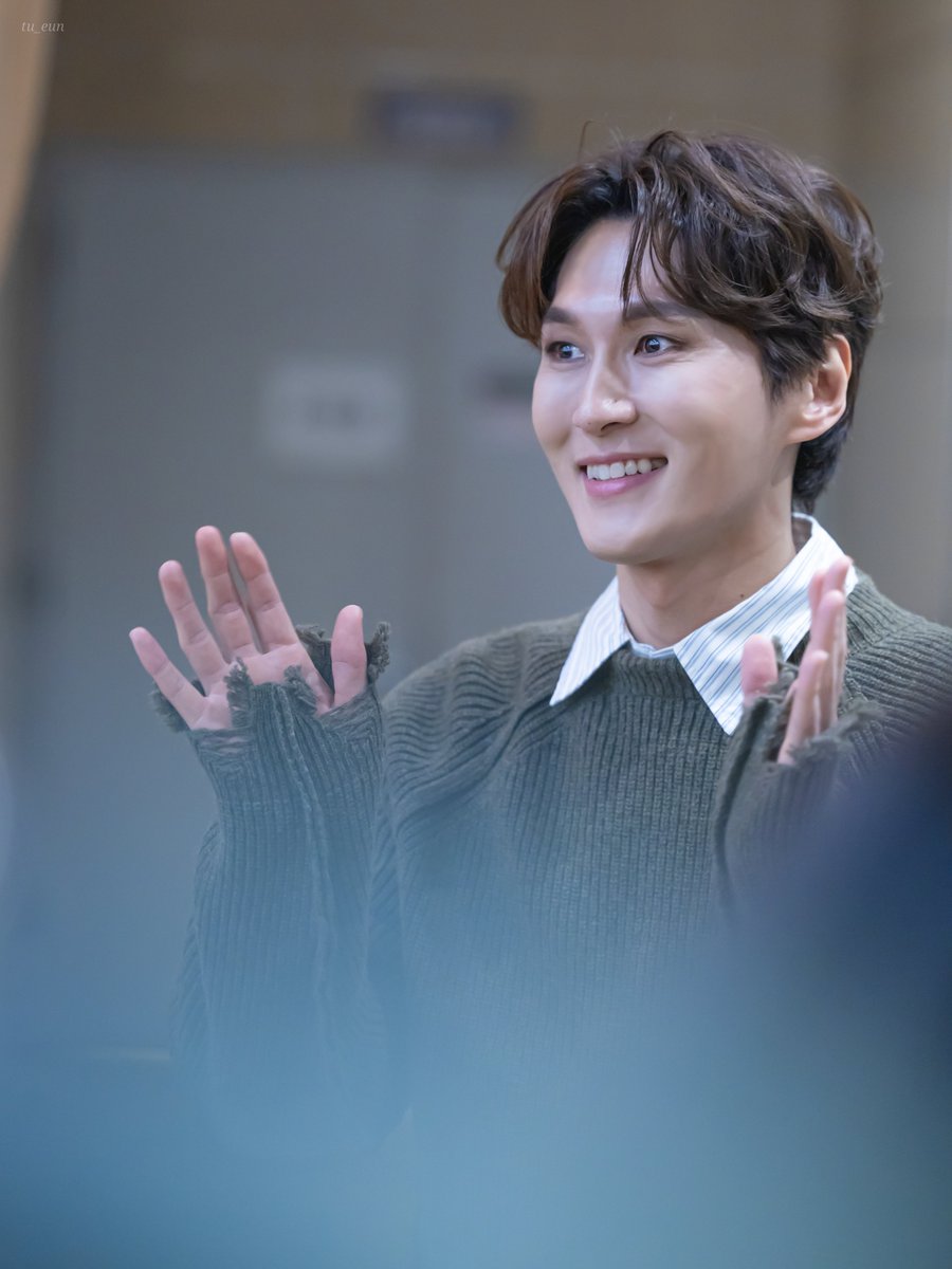 tueun_pic tweet media