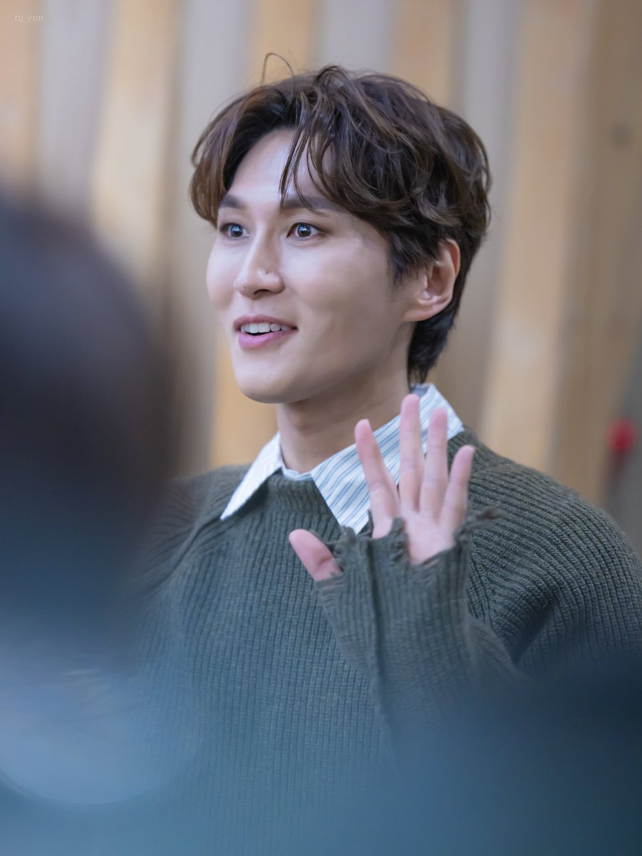 tueun_pic tweet media