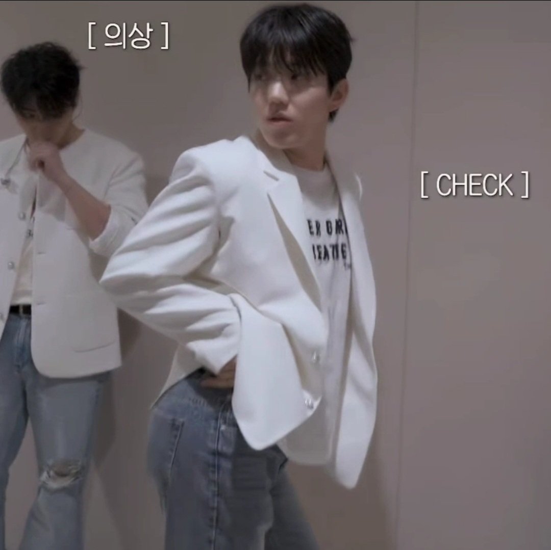 eodaysix's tweet image. “isn’t it incredible” as dowoon shows his butt