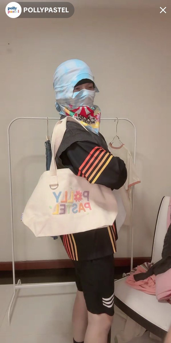 เริ่ดเลยล่ะ น้อง
#BuildJakapan <a href="/JakeB4rever/">BIU.</a> #Beyourluve #บิวจักรพันธ์