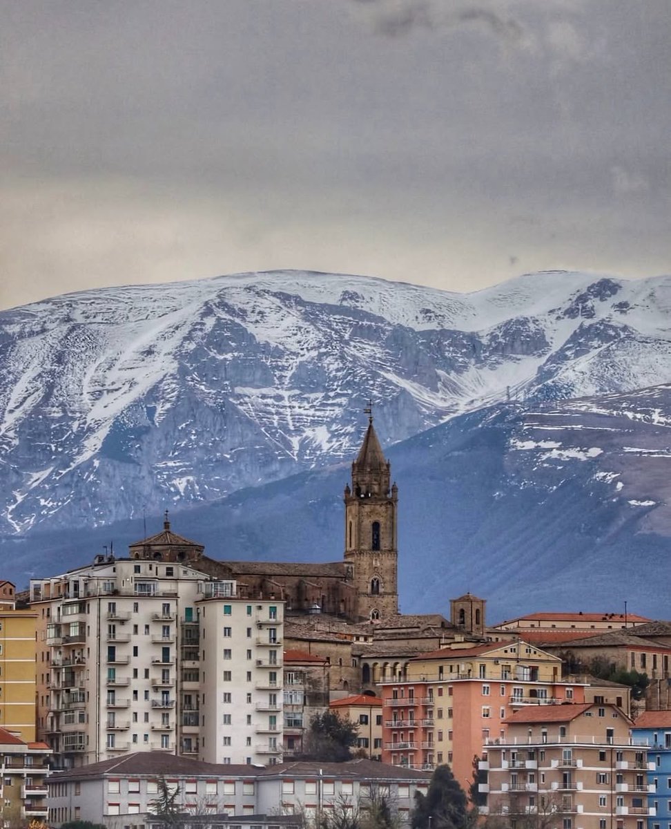 YourAbruzzo's tweet image. #Chieti, antica #Teate, museo a cielo aperto dell’#abruzzo: storia italica e romana tra #Maiella e #Adriatico!
👉shorturl.at/E17HA
📸IG damiano_natale
#viaggioinabruzzo