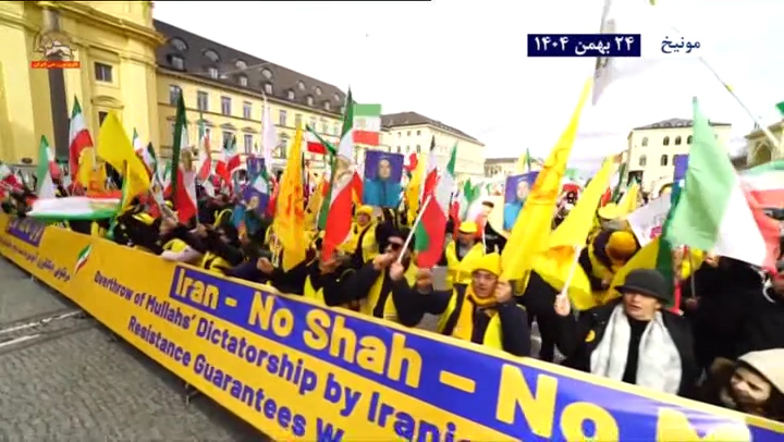 مریم رجوی:
خامنه‌ای نشان داد که حاضر است بزرگ‌ترین کشتار خیابانی را مرتکب شود، اما از بنیادهای نظام پوسیده ولایت فقیه دست برندارد. 
#نه_شاه_نه_شیخ 
#No2ShahNo2Mullahs #MSCNoPahlavi