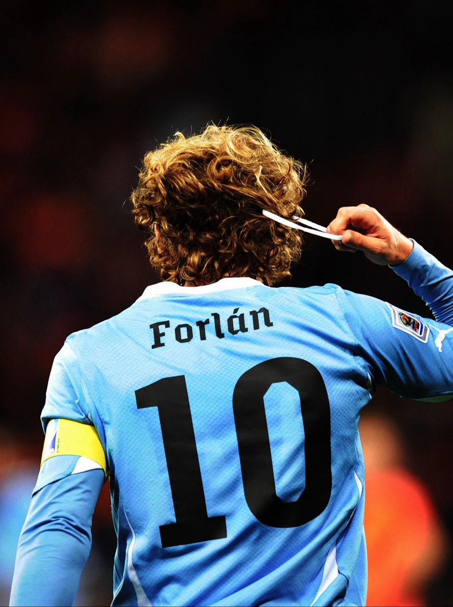 The long-haired stiker aesthetic was a cut above.