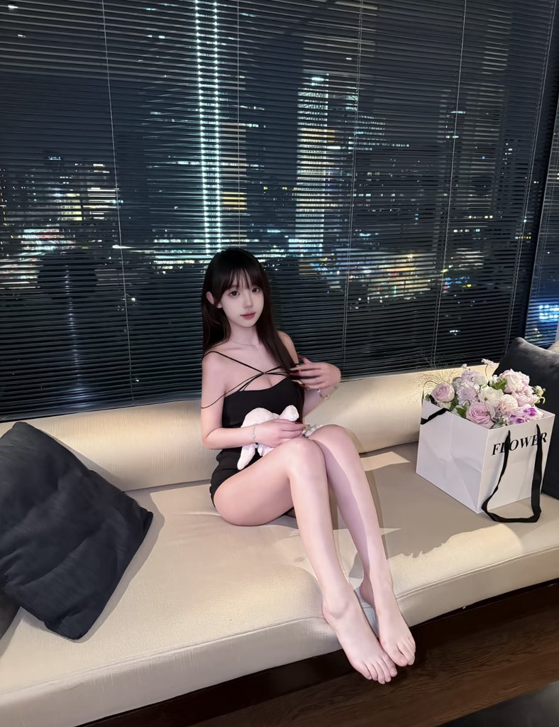 佳· tweet media