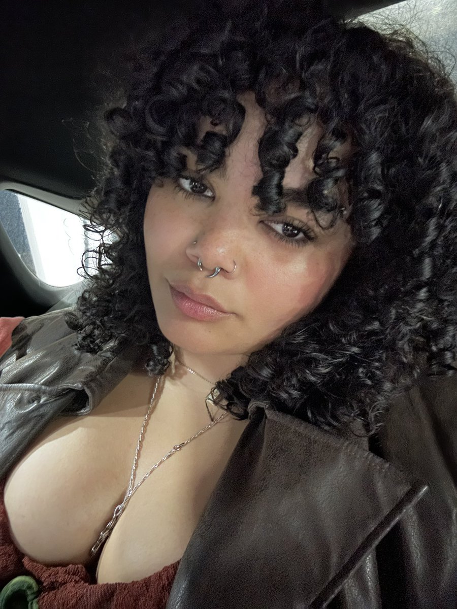 i’m so hot wtf