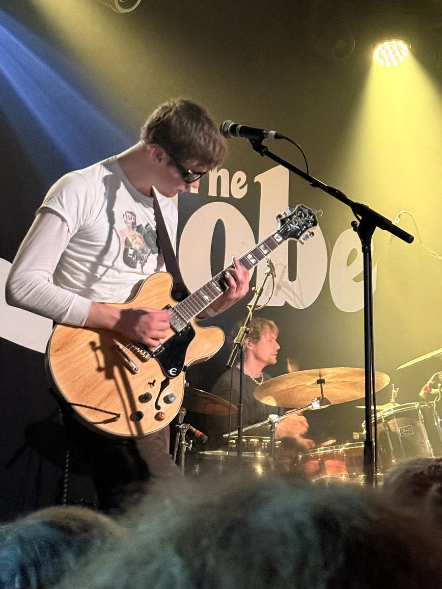 egansmind's tweet photo. Great night @GlobeCardiff to watch @sorrybanduk Seen them at Glastonbury a few years back but they’ve really progressed since then. Top Notch go and check them out #Cardiff #Sorry #gigoftheday https://t.co/W7ZOKiENOq