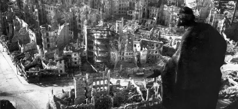 Kein Vergessen, kein Vergeben.

Nie wieder!

ᛉ 13-02-1945