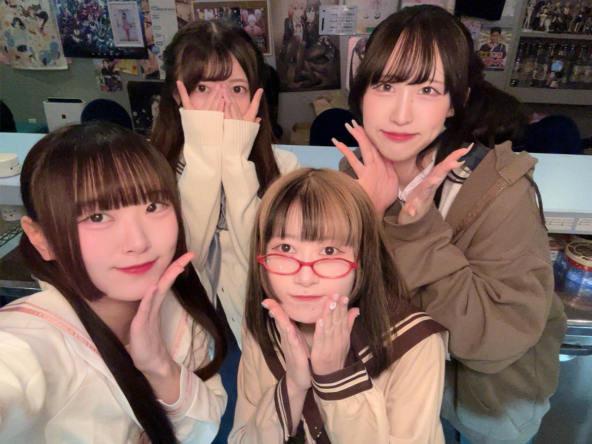 みらくるぱれっとオープンなのです🎀

本日はしぃな🍓うさぎ🐰りか🪼なんの💚みい🔰でお待ちしているのです❣️

本日はバレンタインイベントなのです🍫🫶🏻❤️
みんなで楽しもうなのです(≡^.^≡)