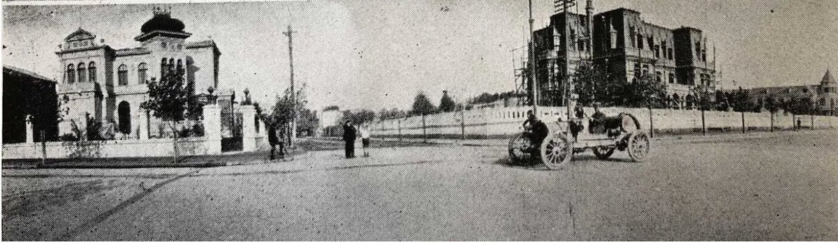 Increíble hazaña! En febrero de 1914, el estadounidense Johnson Martin se convirtió en la primera persona en cruzar los Andes en automóvil, desde Buenos Aires hasta Valparaíso, a bordo de un Buick, sin asistencia del ferrocarril Trasandino. 
Este raid pionero marcó un hito en la