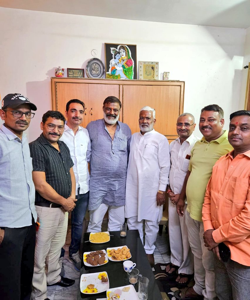 कुशल संगठनकर्ता, कार्यकर्ताओं के प्रेरणास्रोत उत्तर प्रदेश भाजपा के पूर्व प्रदेश अध्यक्ष, उत्तर प्रदेश सरकार में कैबिनेट मंत्री श्री <a href="/swatantrabjp/">Swatantra Dev Singh</a> जी को जन्मदिन की हार्दिक बधाई एवं शुभकामनाएं💐

बालाजी महाराज से कामना करता हूँ कि आप स्वस्थ रहे, दीर्घायु हो और हम सबका युही