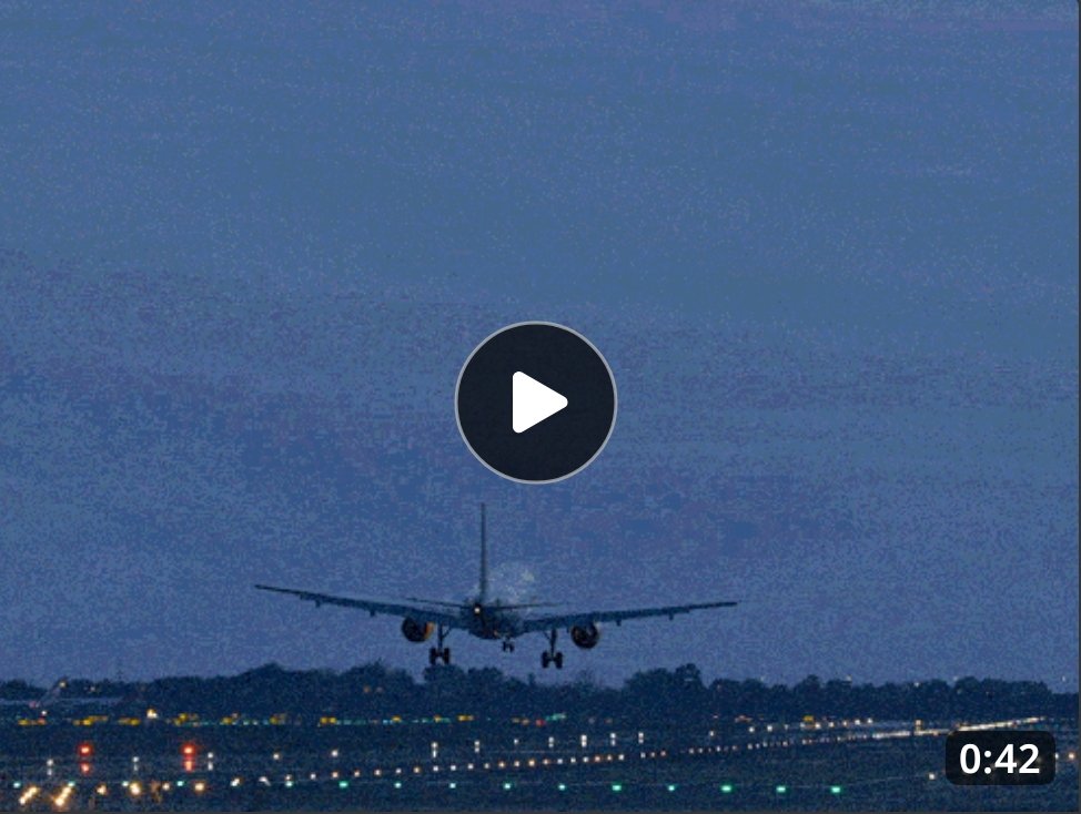 38 हजार फीट पर यात्रियो की सांसे अटकी!

बैंकॉक से जयपुर आ रही AirAsia फ्लाइट ने म्यांमार एयरस्पेस मे 12+चक्कर लगाए, 164 यात्री घबरा गए।
उड़ान के 35 मिनट बाद अचानक घूमना शुरू, देरी से सभी मे डर का माहौल।
सुरक्षित जयपुर पहुंची, लेकिन अनुभव डरावना रहा!  #AirAsia #FlightDelay #Jaipur