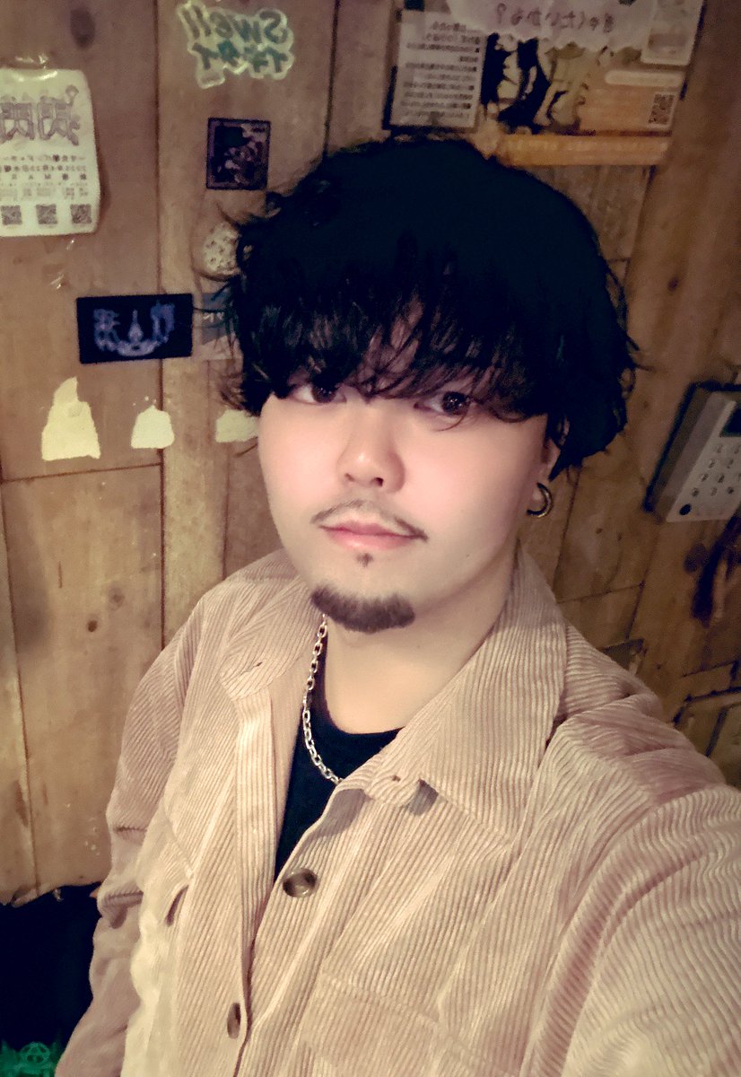 ロフツーオープン！！！

今日もたくさんあそぼー🥸

朝までお待ちしてるからの！！！！

ちなみに今日は外ちょっとあったかい説あります🌝