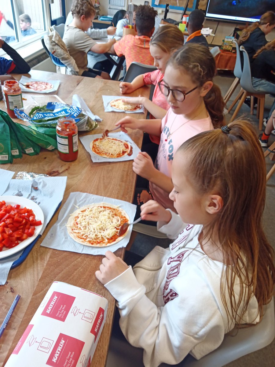 Miss Hynes tweet media