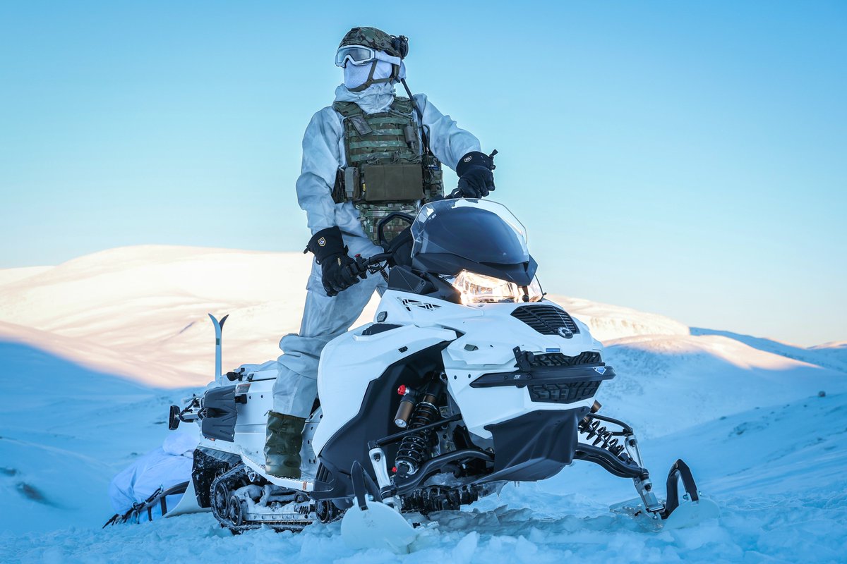 Royal Marines tweet media