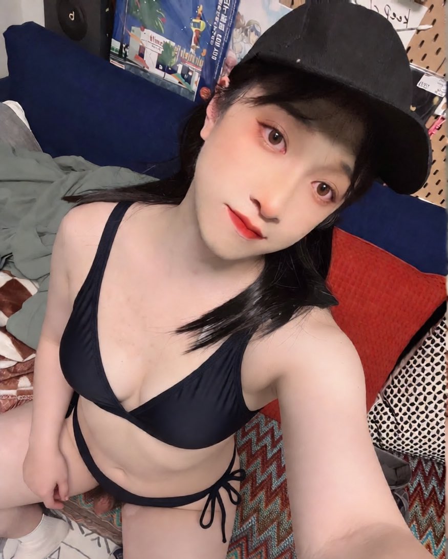 小艾人夫雌 tweet media