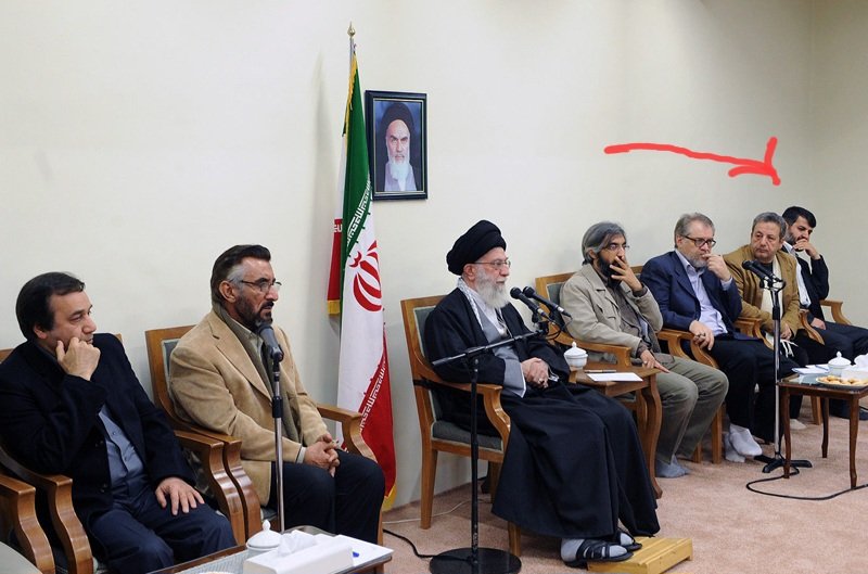 freedom20181397's tweet photo. اگه رعایای پهلوی یادشون رفته ما تاابد یادشون میاریم:
یادمون نرفته مهدی نصیری نماینده خامنه ای در کیهان ،کنار دستش مینشست
یادمون نرفته فرخ نژاد ازنیروی انتطامی بابت کشتن دراویش گنابادی تشکر کرد
مناسب بالای دولتی امسال نجات بهرامی وحاجتی یادمونه
شما بی عقل ها ��اجاوید شاه خر میشید https://t.co/VPbgBMRAJG