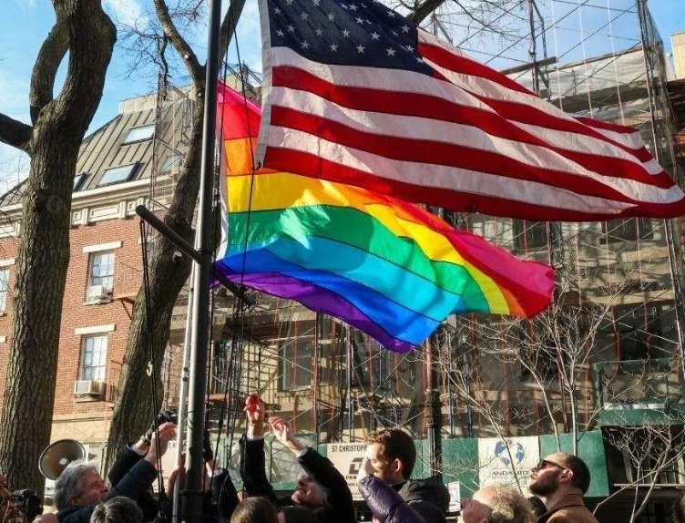 It's up! ❤️🧡💛💚💙💜