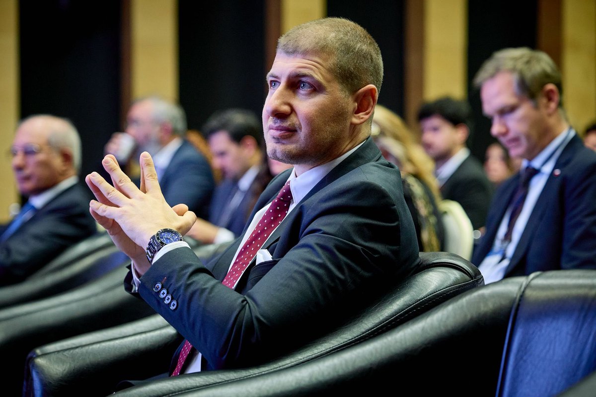Aykırı tweet media
