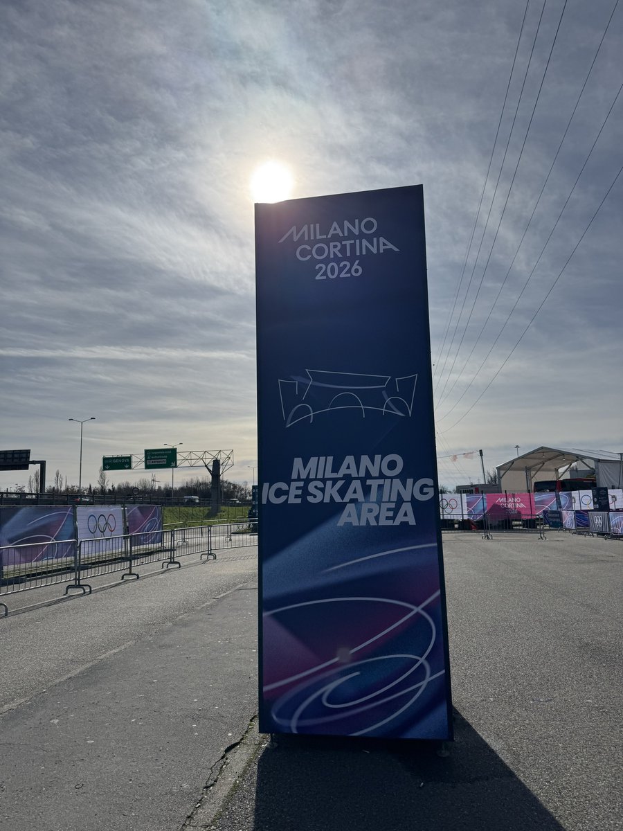 久しぶりに太陽がチャオしているミラノは16度くらいあるそう。

歩いていたら暑いくらい👌