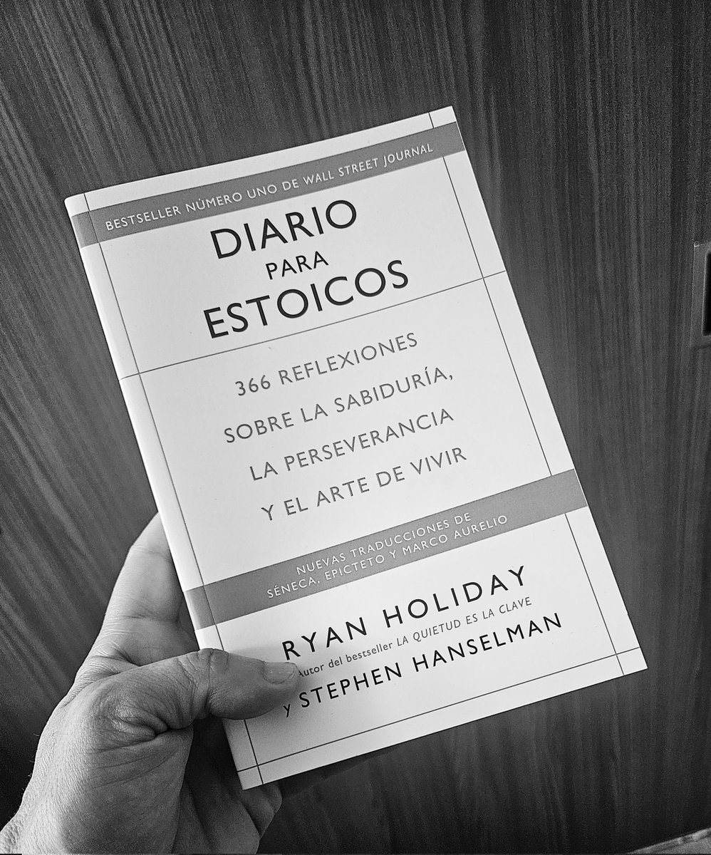 tuttocr's tweet photo. "Nunca permitiríamos que alguien nos manipulara tanto como se lo permitimos a nuestros impulsos"  
@RyanHoliday https://t.co/s2GGpSFrbE