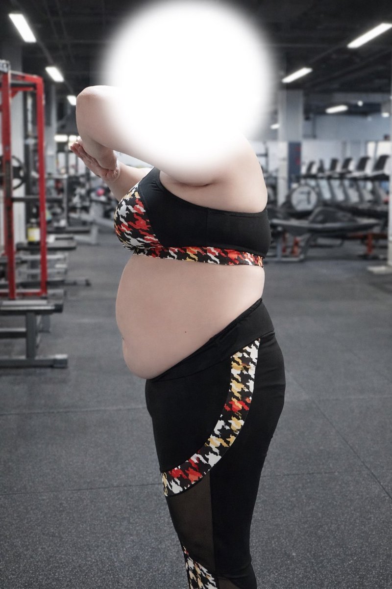 yuyuy_vech's tweet image. 2026年2月13日(金)
【私のむにむに事情🐷】

全方位ムチムチ通り越してマス🙂w

元気に育ってるお肉ちゃん達を毎週記録していこうかな💭

一生成長期の私だけど、
そんな私も含めて愛してねん❣️🤭

みんなは記録しておきたい何かある？

#ぽっちゃり女子 #自己肯定
#ダイエット  #夜のゆえちゃん