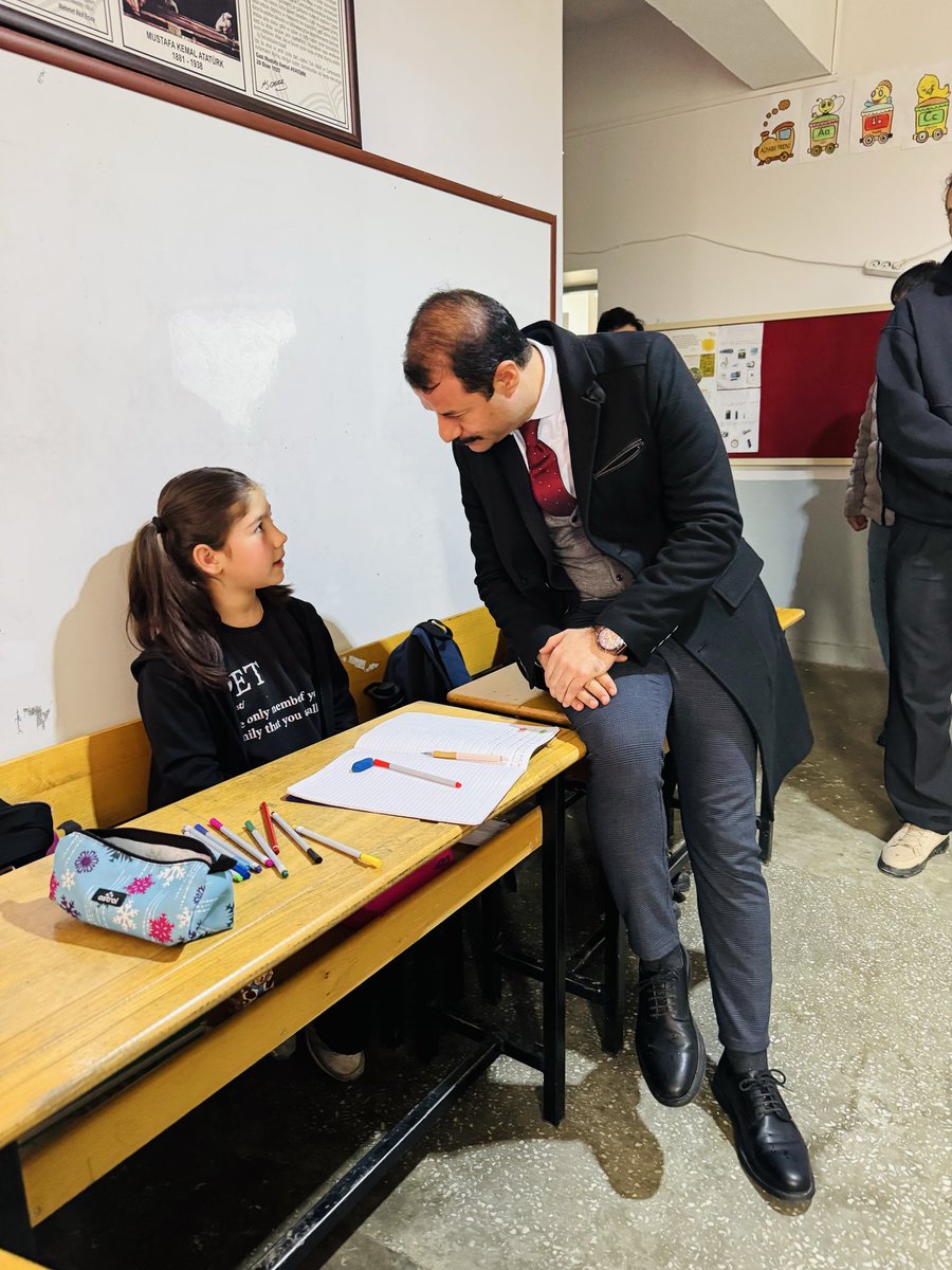 📍Çatören İlk Öğretim Okulu

✅ Kaymakamımız Sn. İsa BERTAN, Milli Eğitim Müdürü Sn. Hakan BOZDAĞ  ile birlikte Çatören İlk Öğretim Okulunu ziyaret etti. 
Kaymakamımız, ziyarette personelden Okul hakkında bilgiler aldı.