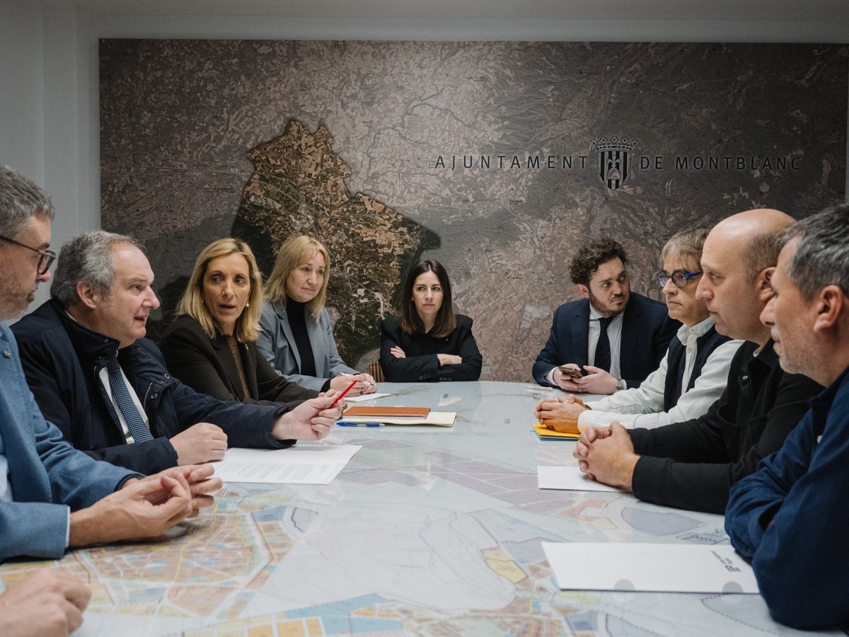 Ministerio de Industria y Turismo tweet media