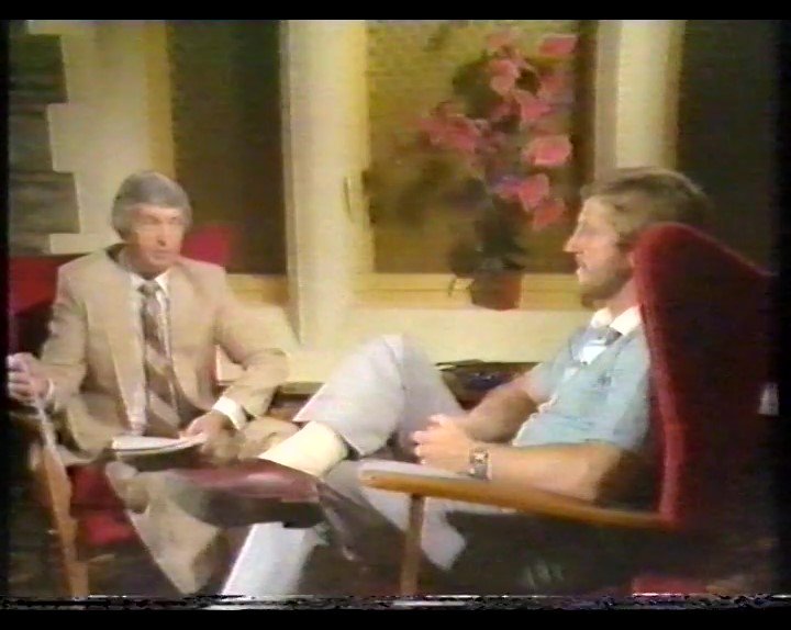 DarrenMordecai's tweet image. #February13 
BOTHAM 
RICHIE BENAUD &amp;amp; IAN DISCUSS THE 1981 ASHES 
REPEATED FEBRUARY 13 1987
-
With England winning the WSC 2-0, this was repeated instead of the scheduled third final.
youtu.be/X3gwBJ2R0xE?si… via @YouTube
