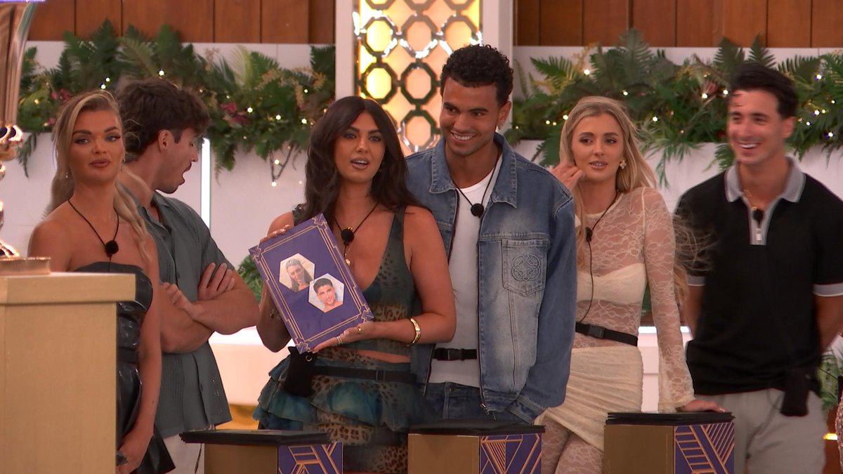 Closer Magazine UK tweet media