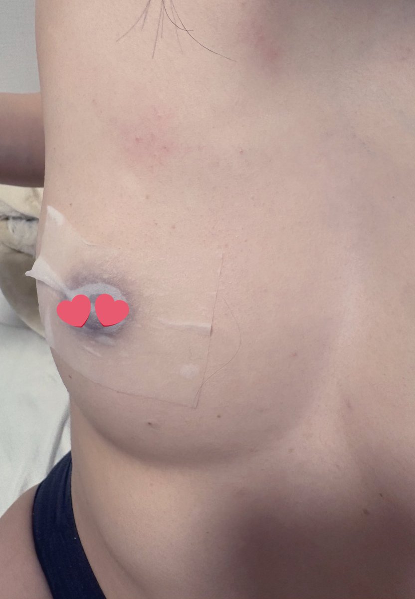 ちくびパックわら
舐めてくれる人〜？