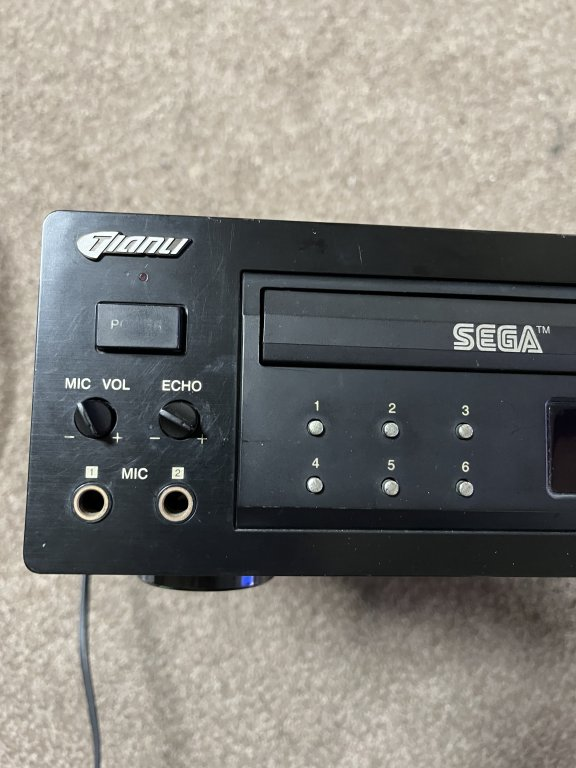 St1ka's tweet photo. Today I discovered that in the mid to late 90s, there was an officially licensed VCD player / Mega Drive combo in China

It has a genuine Megadrive motherboard inside it and megadrive controller ports at the back. https://t.co/trtaAwzFeh